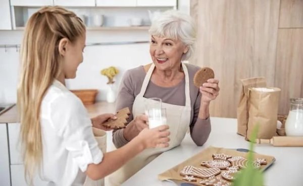 外孙们|“再也不来外公家”,6岁孩子的话让宝妈尴尬,更让外公揪心