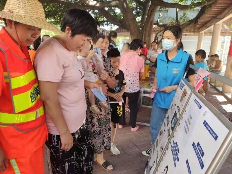 漫画|凤凰街道V爱之家以“心理漫画”向居民普及心理健康知识