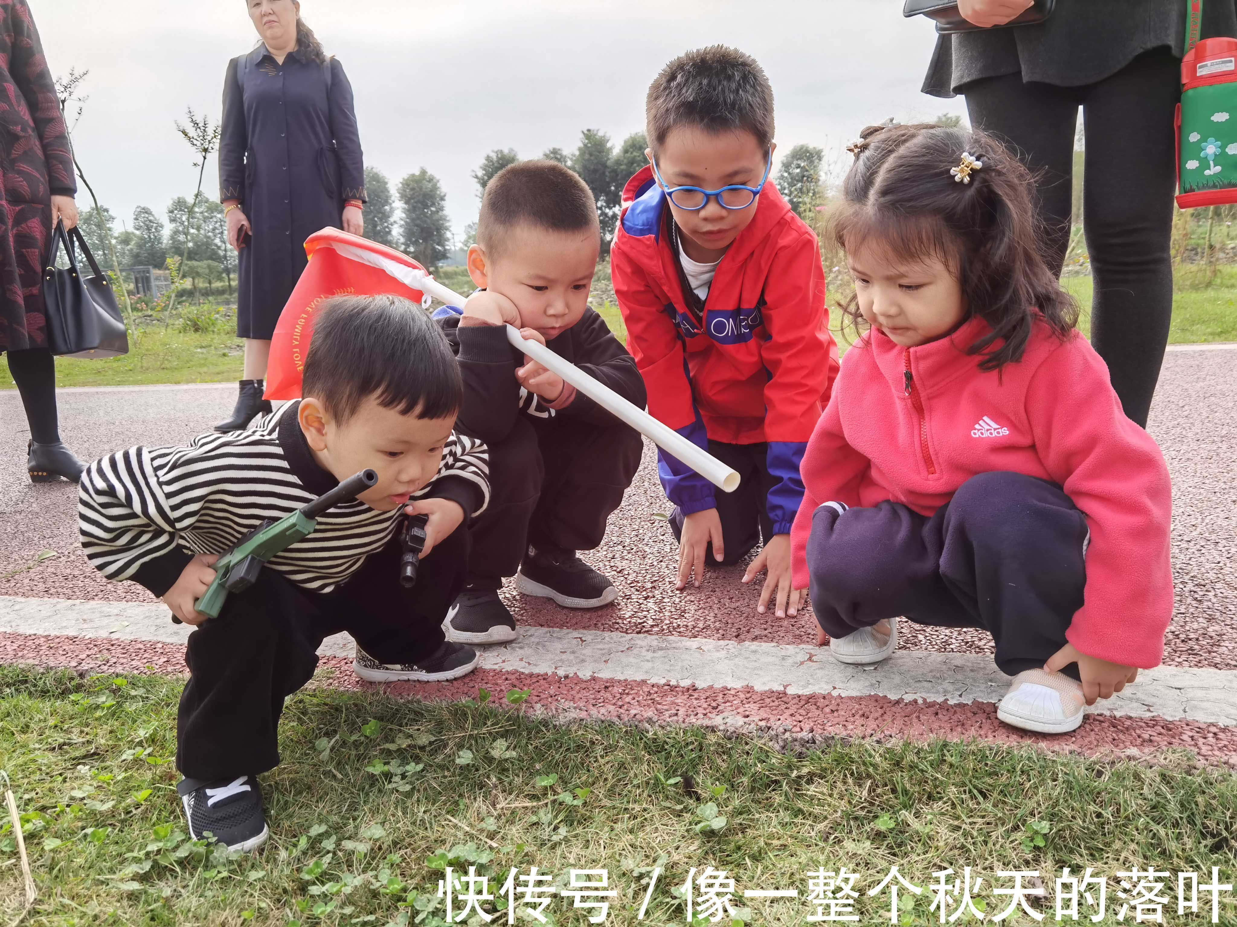 红包|如果亲戚给你家孩子600红包,他家有4个孩子,你该怎么办?