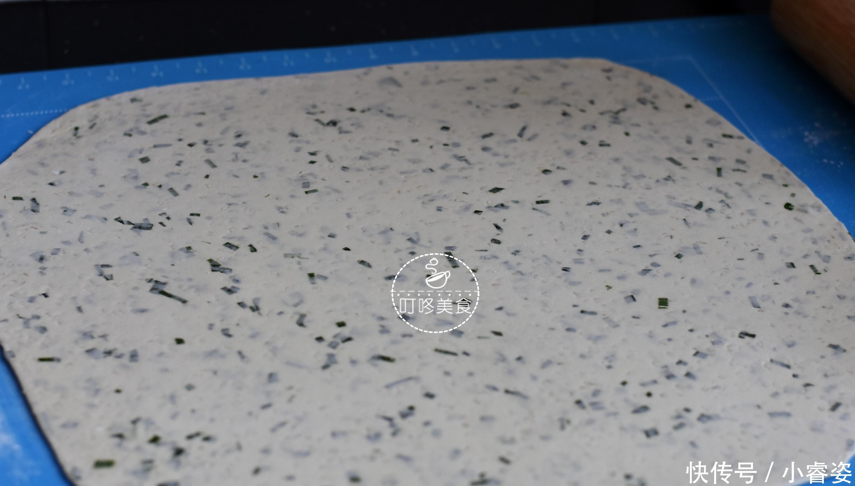 2分钟教会你做炸酥果,步骤超简单,又酥又脆,学会不用买零食了