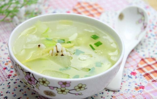 体重|减肥别再挨饿了，试试此汤，体重一天一个样，瘦身燃脂不用饿肚子