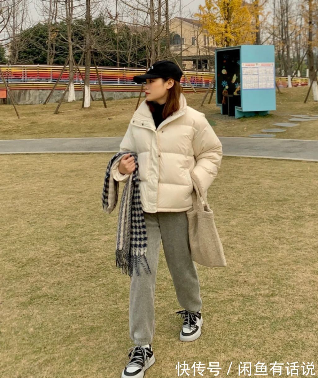 长度|微胖阿姨穿羽绒服,选款式记得“3要3不要”,时髦舒服还很显瘦