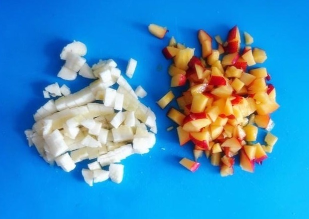 1个鲜桃1碗面,10分钟做成早餐饼,暄软香甜,特好吃,孩子最爱