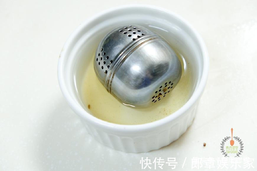 为什么做的排骨又柴还不香,大厨说第一步就做错了,难怪不好吃!