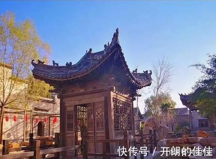 朱贵#水浒他堪称三朝元老,排名远不及林冲李逵宋江面目早被他看穿