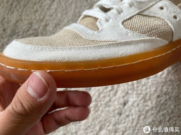 鞋带|Sneaker 篇一百二十二：Saucony Jazz Court RFG环保鞋与其他两双鞋开箱