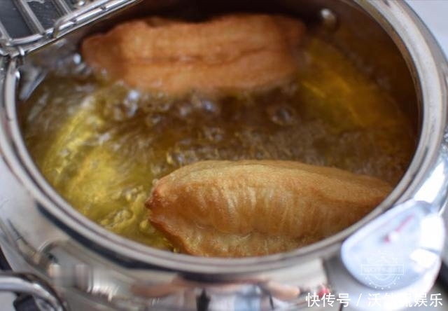 从不|我家油条从不买,自己做各个空心,配方屡试不爽,我每次都成功