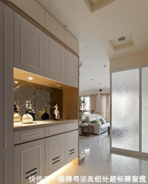 玄关|入户玄关这样设计，开门第一眼满是惊喜，参观的人称赞！