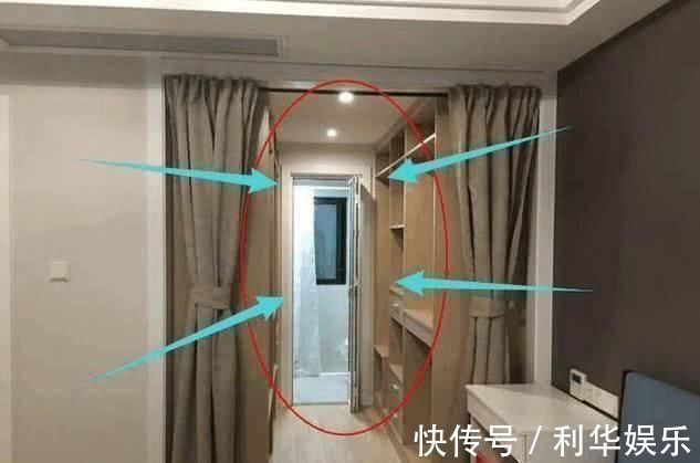 收纳|老公非要把衣帽间装在卫生间入口,我骂他脑子进水,完工后我闭嘴了