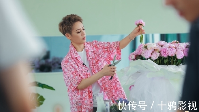 丁真|《中餐厅5》好尴尬!6个明星4个不会做饭,姚安娜说小葱是韭菜