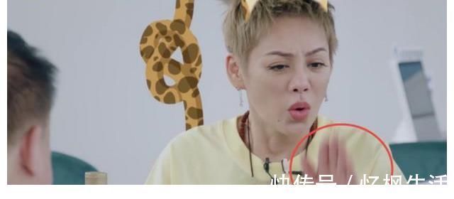 黄晓明暴瘦后依旧减肥，一碗面只吃一根，宁静嫌弃吐槽有点作