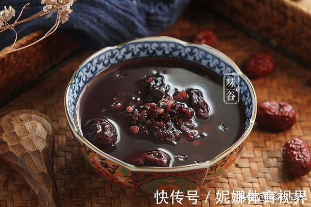 长寿米|秋凉了,早上喝这粥最养人,成本5块钱,香甜好喝,营养足好消化