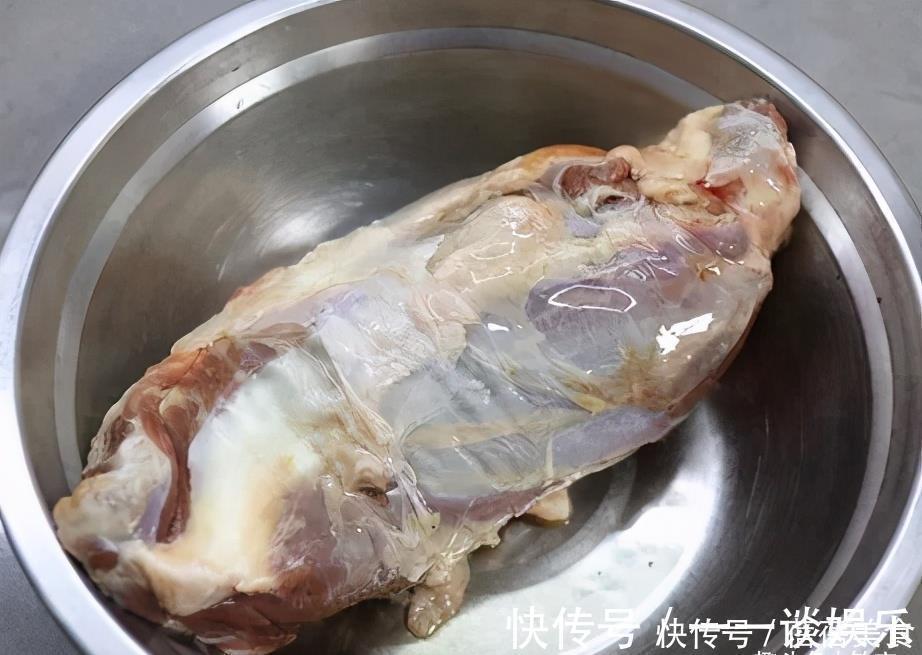电饭锅版酱牛肉,教你详细配方和比例,出锅软烂入味也不散花