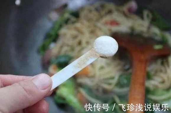 炒菜|炒菜时,先放盐还是后放盐?大厨:牢记4点,炒什么菜都美味!