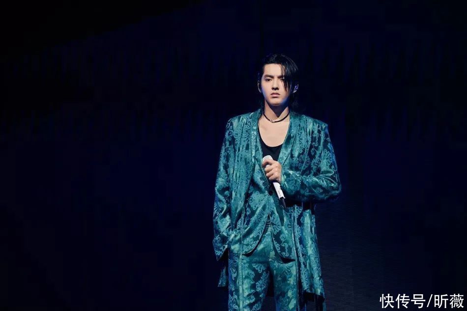 慵懒|从秀场到日常，关不住的睡衣风style席卷娱乐圈