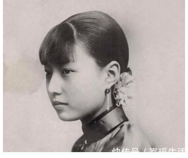 孟老板@孟小冬晚年拒绝百万报酬也不愿唱戏,临终前,仍坚持为杜月笙上香