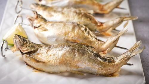 炸鱼|做炸鱼，有人用面粉，有人用淀粉，大厨：都不对！这才是正确做法