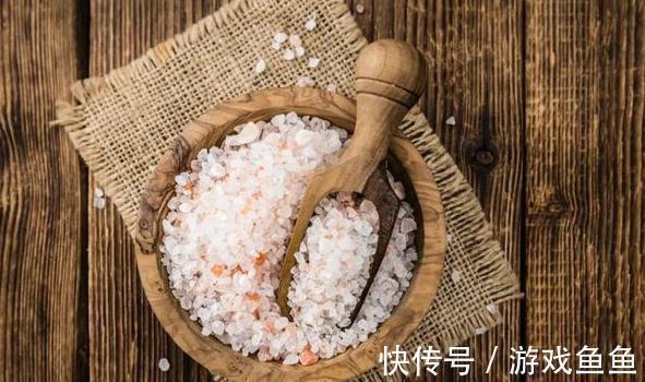 老中医|粗盐炒一下顶上半个老中医?很多疾病不吃药可痊愈?真的吗?