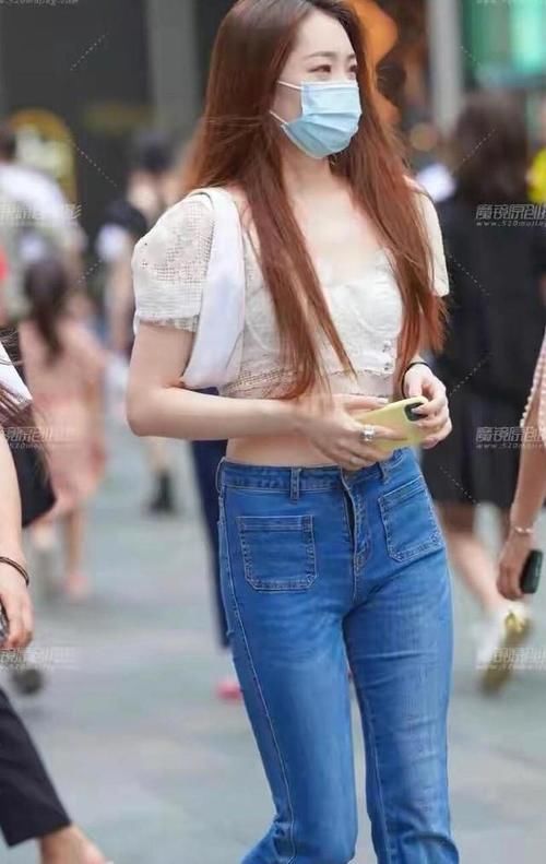 淑女范|一条简约的牛仔裤,轻松塑造淑女范的美