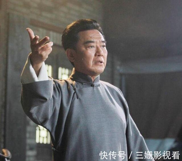 武侠小说$李立群说出真实的中国内功,他的气功师傅去世后,不允许任何人碰