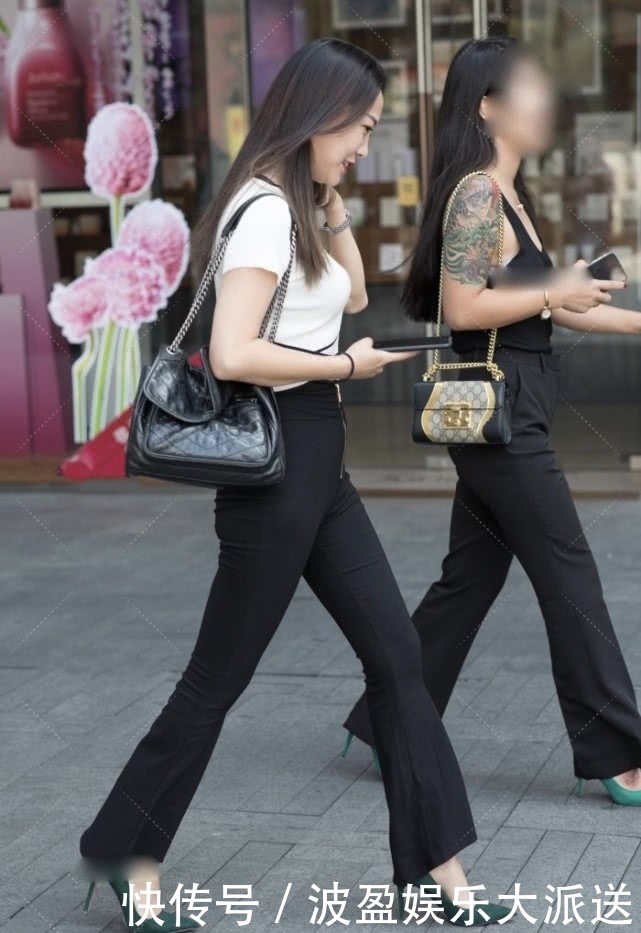 黑白色上下衣不懂得怎么搭配时尚达人教你关键的“技巧”