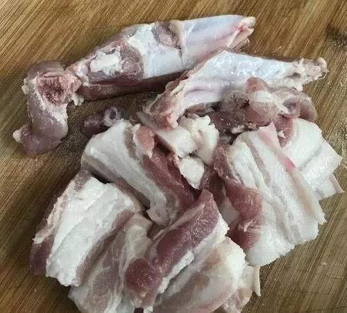 猪肉|无论炖什么肉,最“忌讳”的香料是它,用了会使肉变味,快收藏!