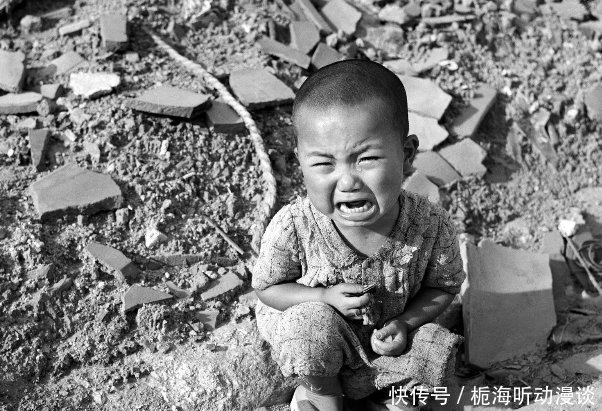 核爆|广岛核爆后老照片：7万人瞬间气化蒸发，到处是断壁残垣！