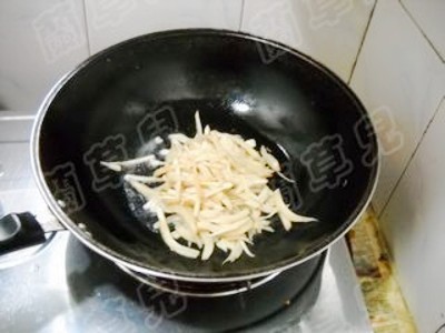 黄豆芽|医生不会告诉你,这菜是“天然酵素”,小肚腩渐渐瘦,小腿慢慢细