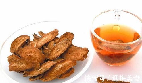 加速体|大便干燥还腹胀?多吃5种食物,润肠通便,或能告别老便秘