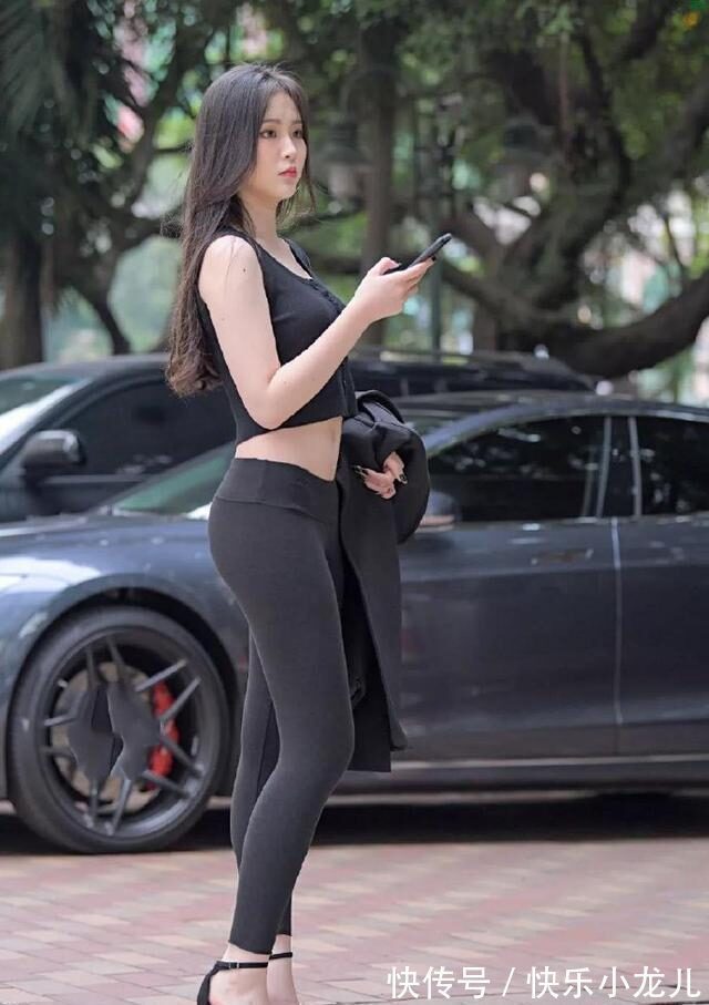 时尚 打底裤的装扮更显文雅范,优雅显瘦有气质,舒适百搭