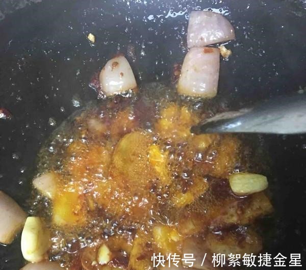 大肠|“最脏”的一道菜,居然是它,又脏细菌又多,饭店老板都不吃!