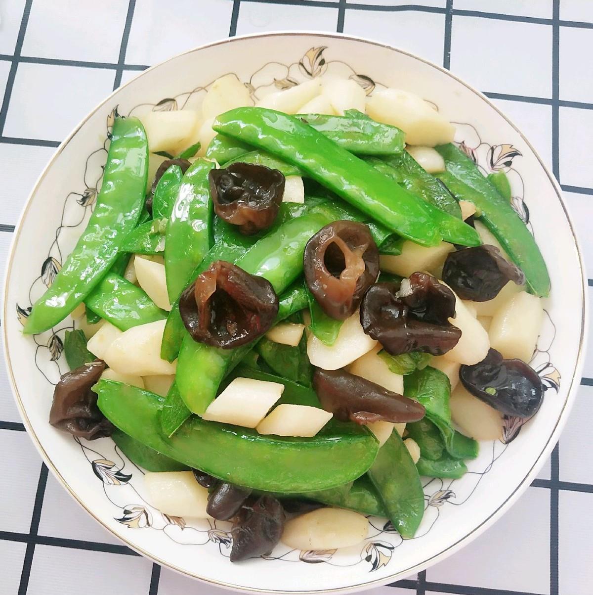 忘记|入伏后别忘记吃此菜,3块钱1斤,清爽脆嫩,比冬瓜都养人