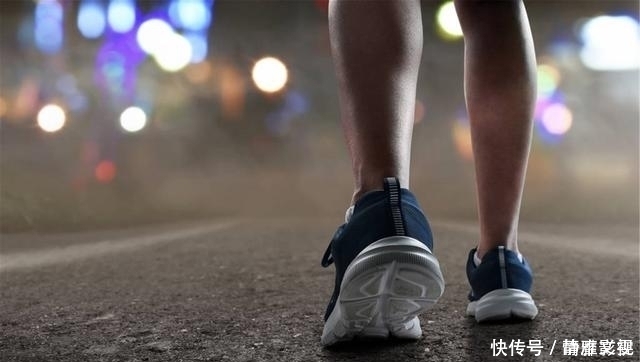 骨骼|骨科院士声明：骨质疏松没那么可怕，睡前常吃1“素”，提高骨密度