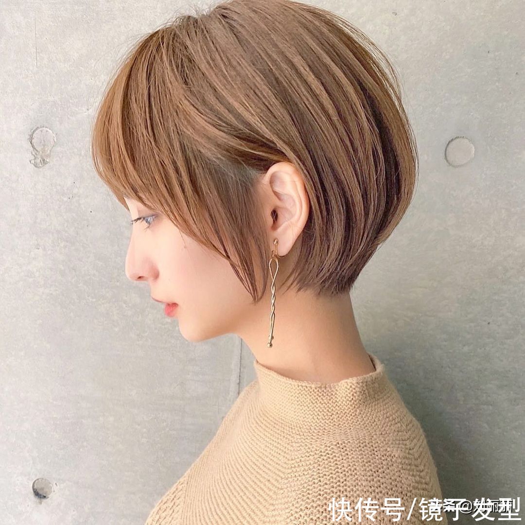 越来越多的女性短发这样剪，利落时尚又显瘦，忍不住也想剪同款