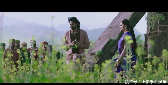 《巴霍巴利王2》教导中国电影如何拍爱情:不仅仅是脱衣解带
