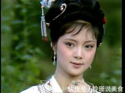 袭人@一个与宝玉同床共枕,一个守着宝玉绣鸳鸯,黛玉和宝钗谁才是淑女