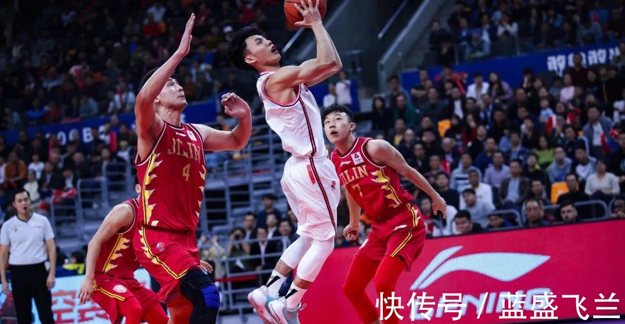 球员|歧视还是偏见，为何徐杰被质疑靠关系打球无杜锋徐杰上限有多高！