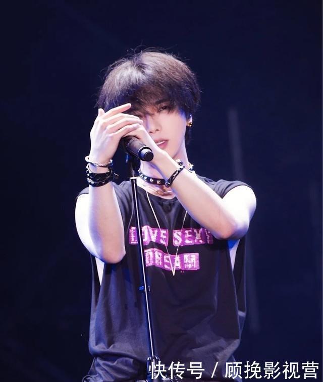 张歆艺|在鸟巢连开两场演唱会,华晨宇的逆袭人生,告诉你脱胎换骨有多爽