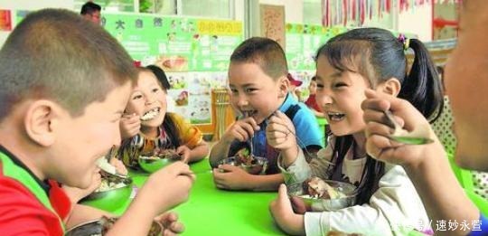 孩子多大上幼儿园合适？老师：低于3周岁送来，纯属是来找罪受