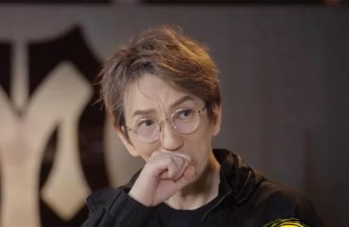 林志炫|《哥哥》二公，林志炫不小心“摔”进前4，他却拿到了“烦人卡”