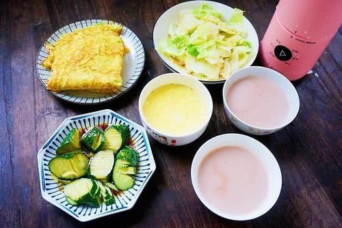 晒晒我家的早餐，每天早起半小时，7天不重样，家人爱吃身体棒