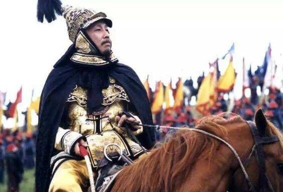 朱元璋|康熙和侍卫下棋，眼看要输了突发意外，10天后侍卫尸体被人发现