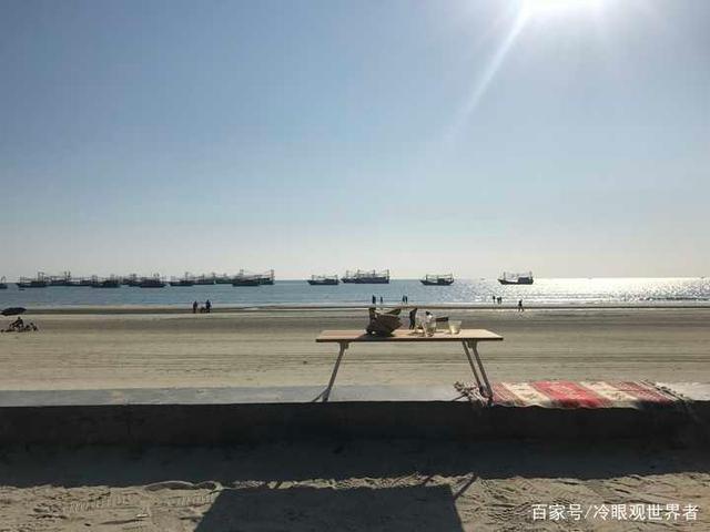 网友|广州一网友,不买房不租房在车上生活三年,打造出自己理想的家