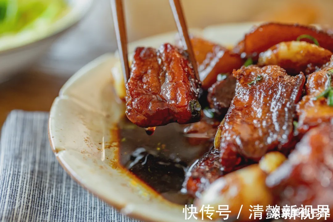 一滴水|这一锅太香了！不加一滴水，比红烧肉还好吃