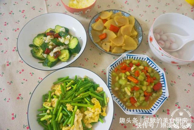 蒜薹|一家三口的晚餐,半小时做好,虽然素了点,健康营养,适合夏天吃