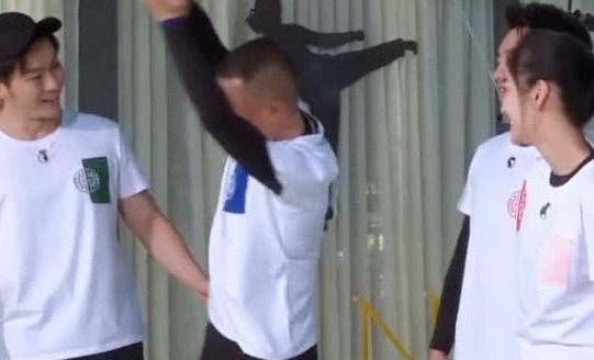 下一期跑男未播先火，不仅他回归了， 杨迪也来了！