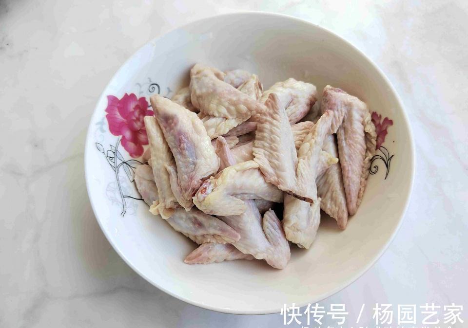 脂肪含量|女人平时多吃此物,富含胶原蛋白,才4元一斤,加酱卤一锅,真香