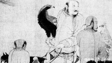 发现|皇上暗中将宰相的衣服上烧个洞,一年后发现洞还在,下令:打开国库