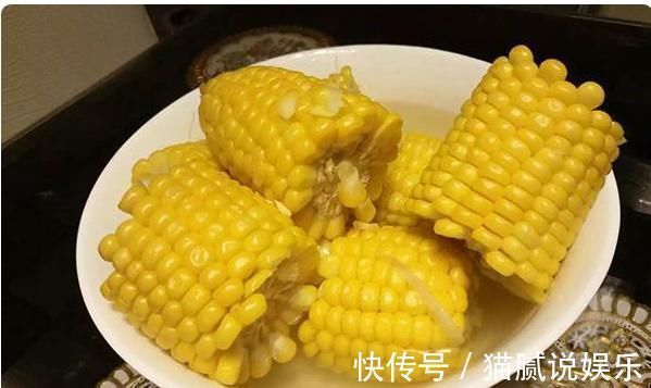 早上起床|早晨是养肝黄金期,早餐吃什么好?肝病医生:4种早餐应该多吃