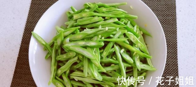 猪油|入秋后,宁可不吃猪肉,也别忘吃这菜,低脂又健康,补钙长个头!